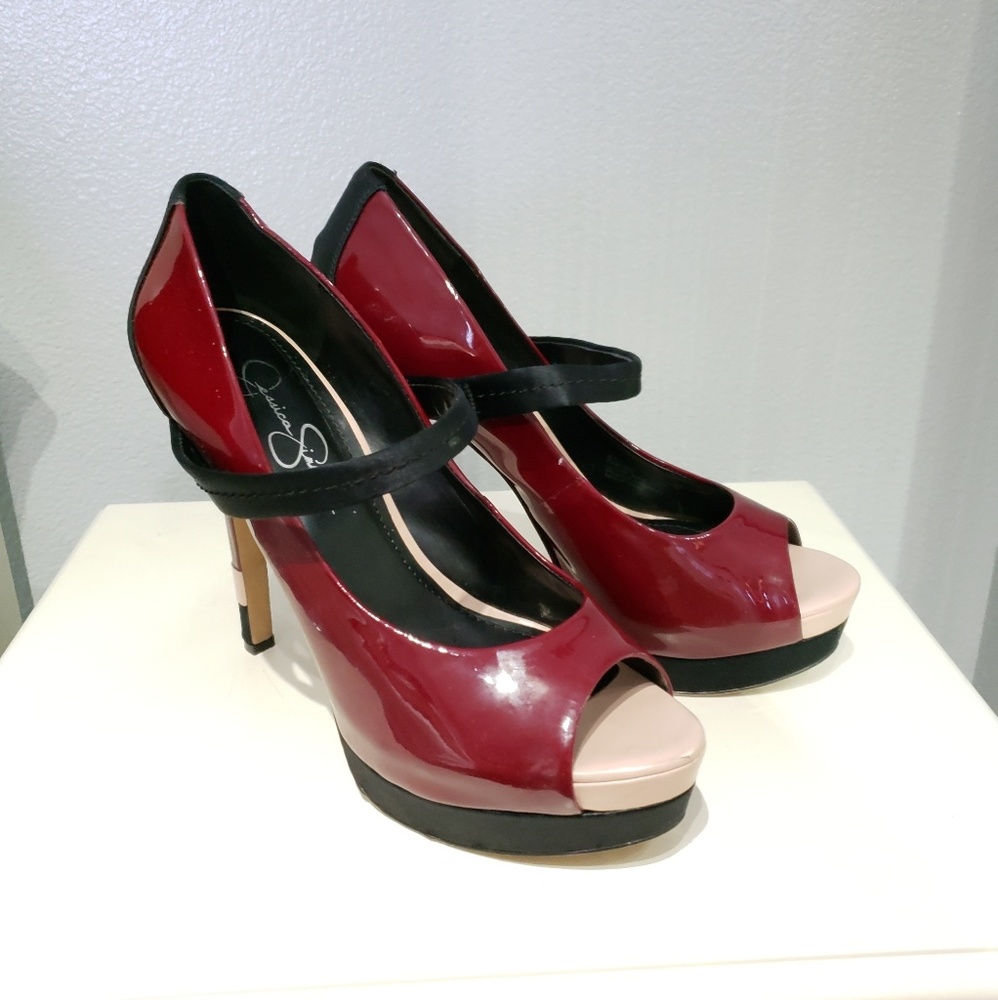 💙$20 DEAL💙 Burgundy Jesica Simpson Heels